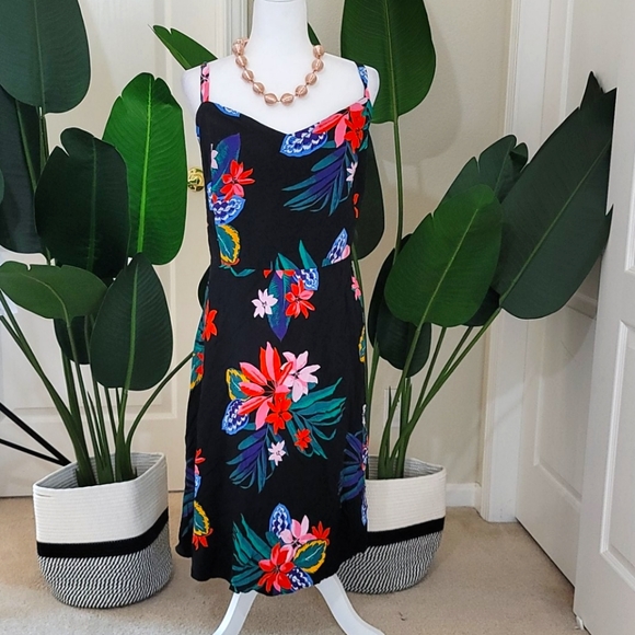 Old Navy - 4x - Tropical Sundress - Picture 1 of 4